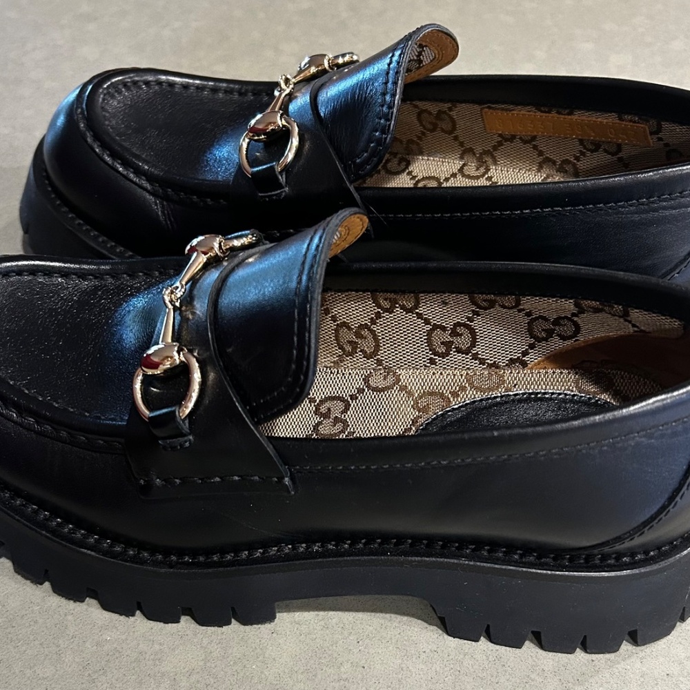 Gucci Black Leather Horsebit Lug Sole Loafers - Picture 4 of 8